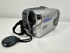 JVC GR-DA30U Digital Video Camera 30x Optical Zoom Sliding Monitor UNTESTED