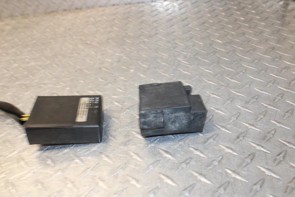 Caja 95/99 Honda Shadow Spirit 1100 VT1100C Cdi OEM Foto 2 de 4