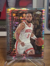 2025-26 Topps Chrome - Dillon Brooks #70 Pulsar Refractor