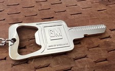 GM Mark of Excellence Key Bottle opener Key Chain