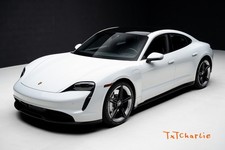 2022 Porsche Taycan 