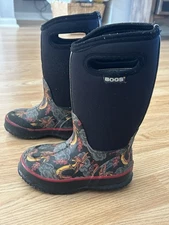 Boy’s Bogs Boots Classic High Dragon Insulated Waterproof Size 10