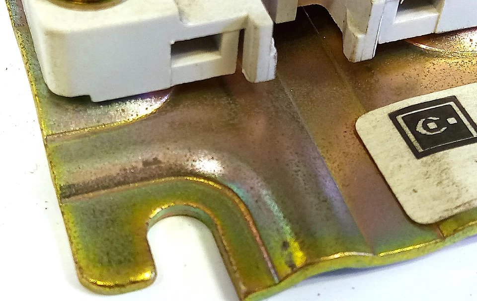 Cutler-Hammer CN35DN4 Series B1 120 V 30 A 4P Single Phase Lighting Contactor - Image 4 of 4