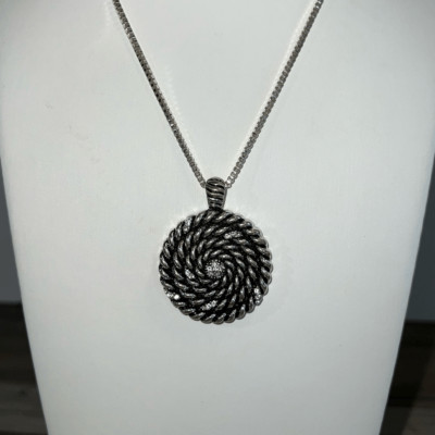 Spiral Disk Pendant With Rhinestone Center On Box Chain Classic Rope Silver Tone