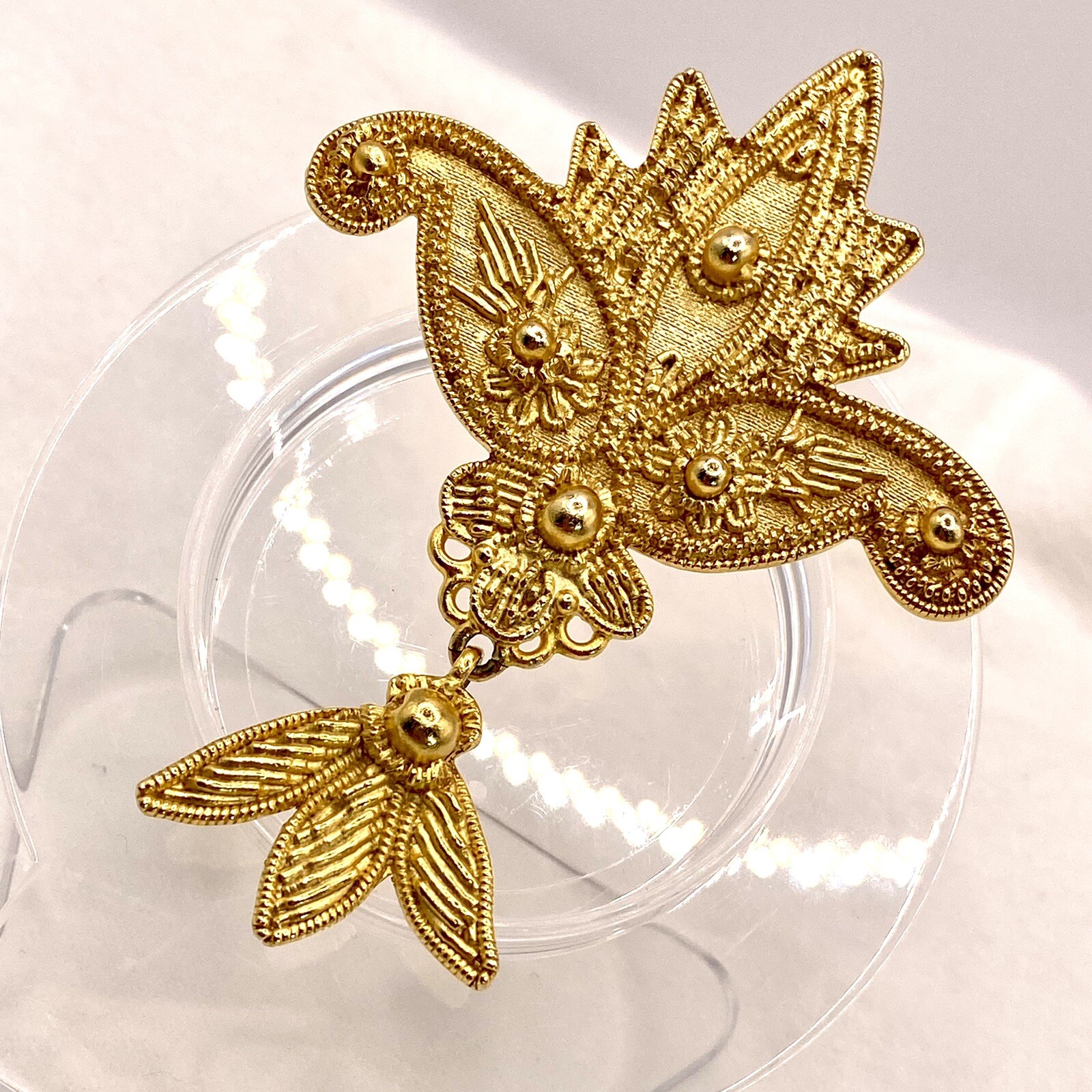 Vintage AJC Goldtone Le Fleur Scroll Filigree Large Brooch Pin State Y