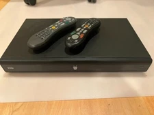 TiVo TCD758250 Premiere XL4 Digital Video Recorder (Black)  w/lifetime service