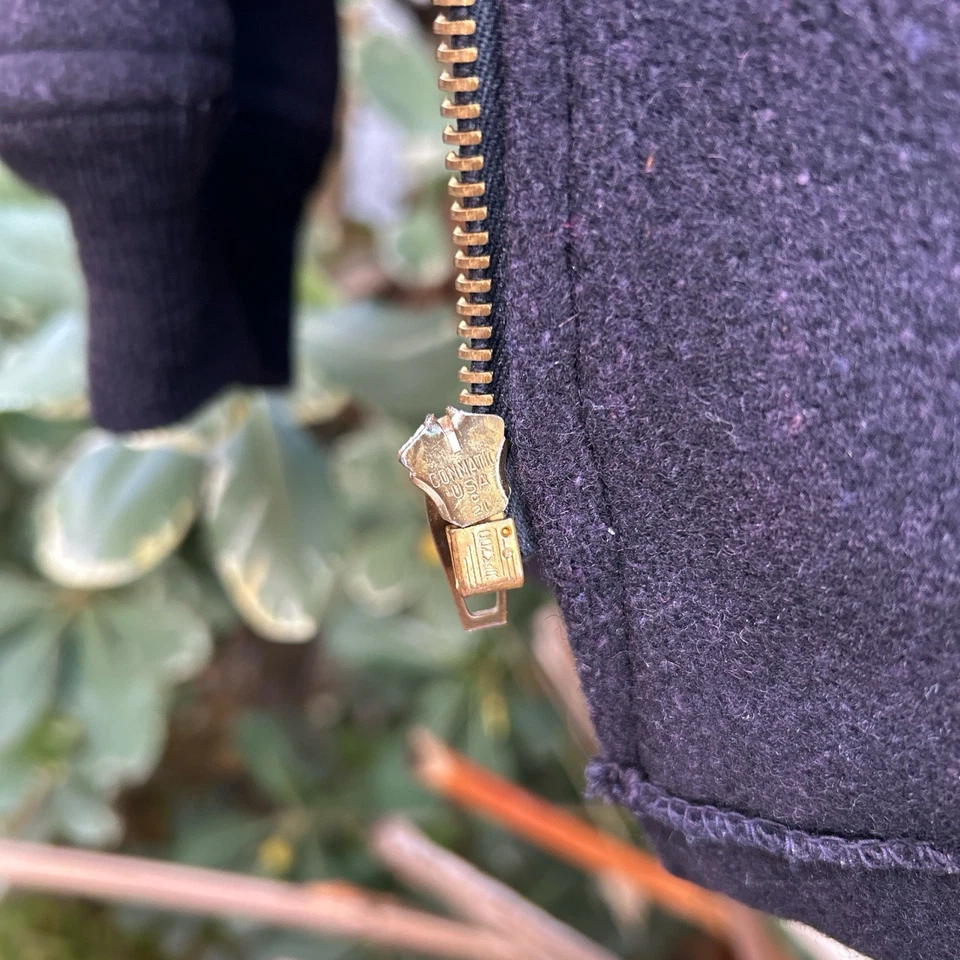 Chaqueta con capucha vintage 1966 USNA Naval Academy lana cremallera — 25x29,5 Foto 4 de 4