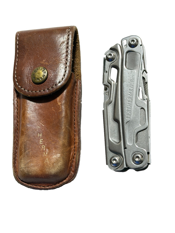 Leatherman Rev Multi-tool