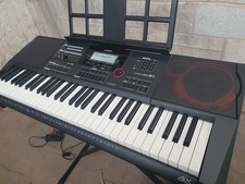 Casio CT-X5000 Portable Bluetooth Keyboard 61-keys. Used very little