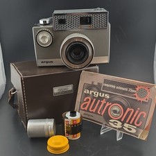 Argus Autronic 35 Vintage 35mm Film Camera Silver Black Case Accessories