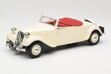 181440 Citroen Traction Avant Cabriolet 11B Cream Norev 1/18