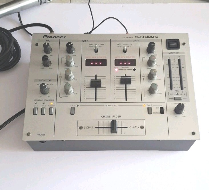 Pioneer DJM-300 DJミキサー Vintageミキサー Pioneer DJM-300-S DJ Preamp Mixer 2 Channel Mixing Equalizer