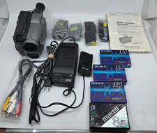 Sony CCD-TRV52 Handycam Vision Video Camera Recorder 3.5" Color LCD 30x Zoom