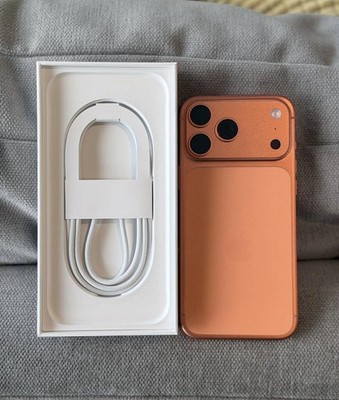 Apple iPhone 17 Pro Max Orange 2TB MFXT4LL/A Bluetooth Wi-Fi iOS (Excellent)
