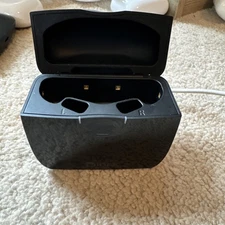 Widex mRIC Charge n Clean hearing air charger Model WPC101