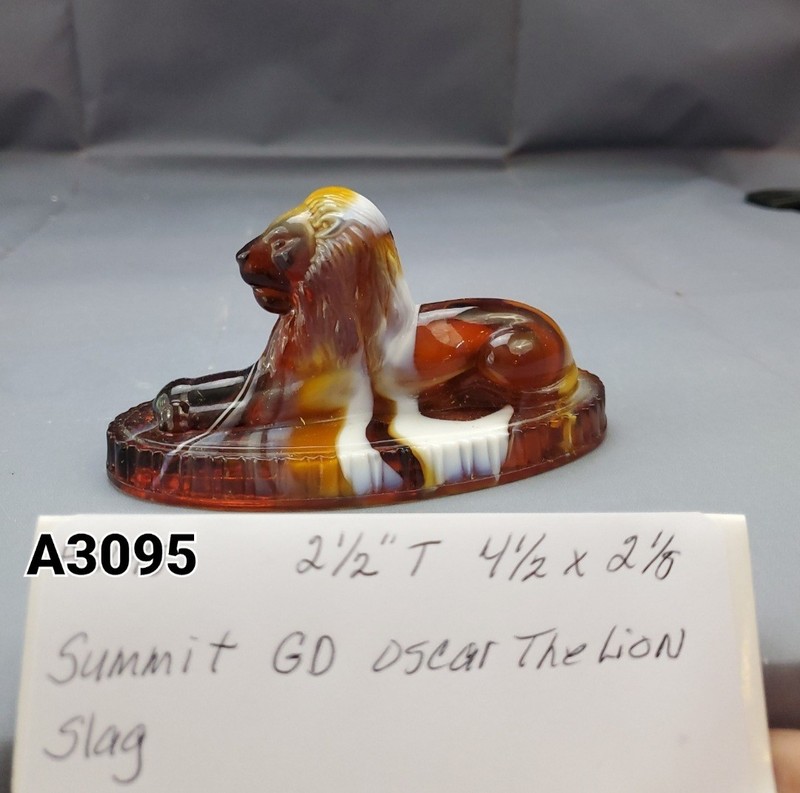 Oscar The Lion Vogelsang Summit Art Glass Slag