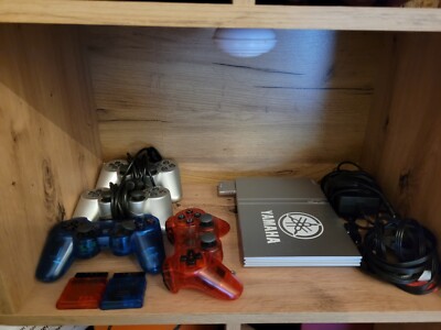 ps2 konsole slim Silber mit Controllern