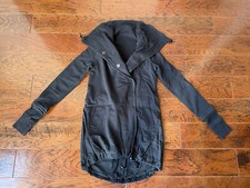 NWOT Lululemon Gratitude Wrap Size 4 Heather Black Jacket with Free Apres Sickie