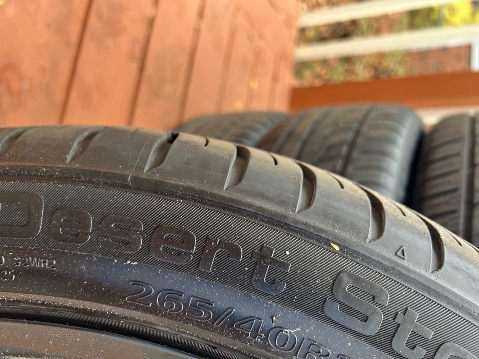 "4 llantas DUB 22"" con 4 neumáticos Delinte 265/40R22" Foto 3 de 4