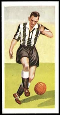 Chix - 'Famous Footballers S1 (1-24)' #2 - Jackie Milburn (Newcastle) (1955)