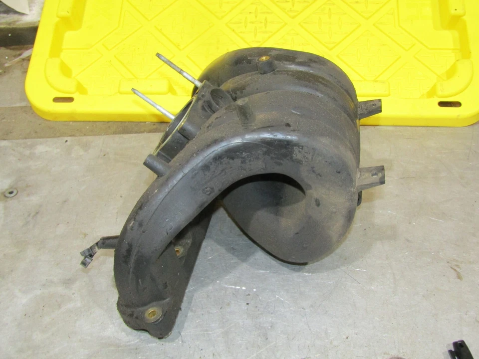 2001-2003 Saturn LW L100 L200 L300 2.2L OEM intake manifold 01 02 03 - Image 2 of 4
