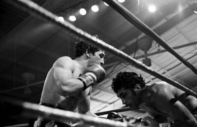 Ray Mancini Looks To Throws A Punch V Jorge Morales Old Boxing Photo 1