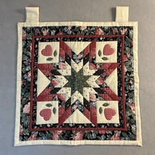 Handmade Quilted Wall hanging Quilt 18" Green Pink Floral Hearts Star Cottage