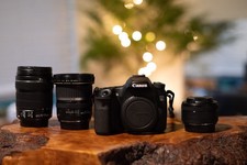 Canon EOS 70D 20.2MP Digital SLR Camera Black - LOW SHUTTER COUNT - w/ Lenses