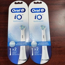 2 PACKS ORAL-B IO ULTIMATE CLEAN REPLACEMENT BRUSH HEADS X4 BRUSH HEADS WHITE