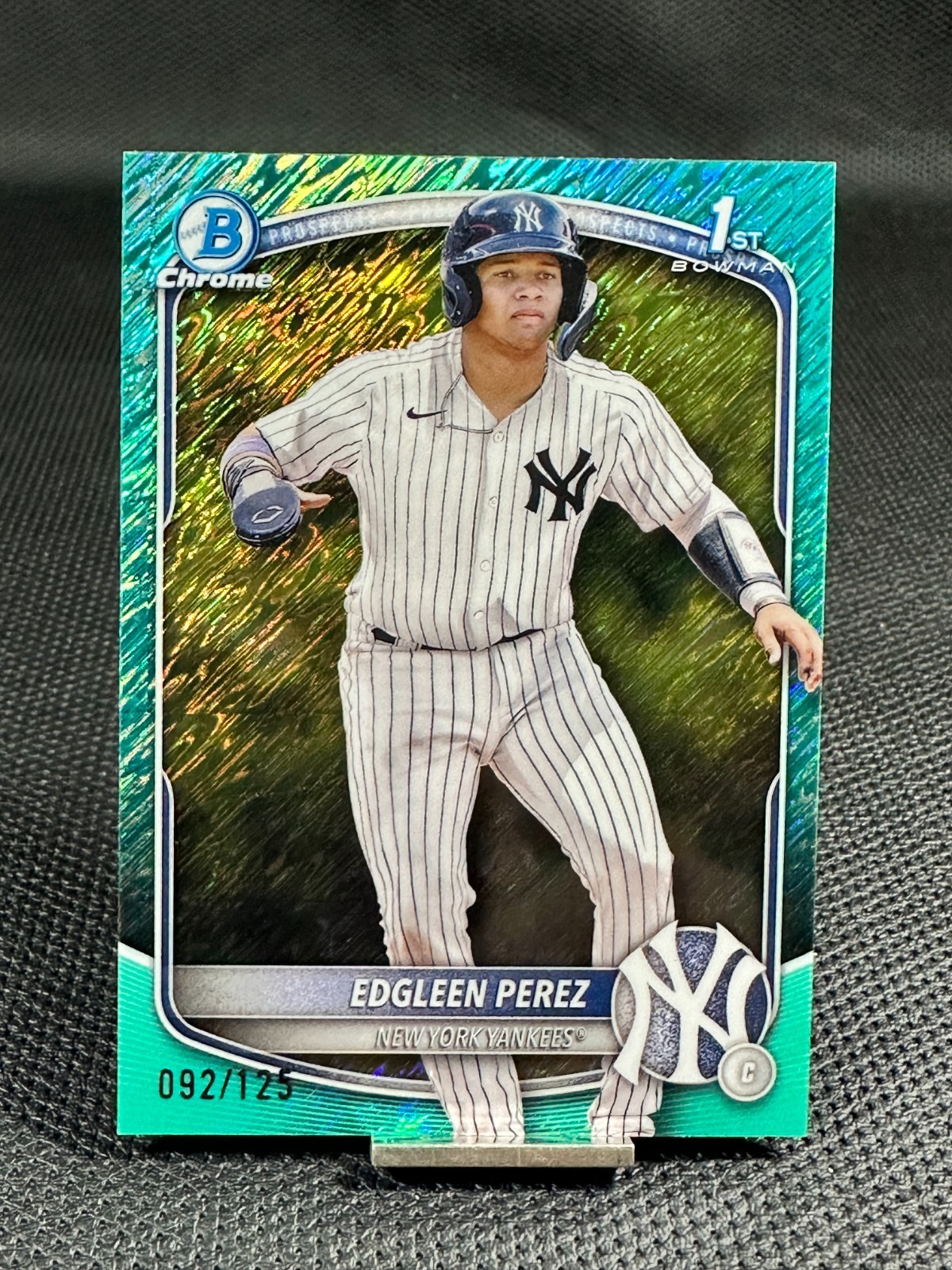 2025 Bowman Chrome 1st EDGLEEN PEREZ Aqua Shimmer /125 #BCP-80