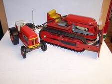 Konvolut 2 alte Arnold Blech Fahrzeuge Raupenschlepper Goliath 6900 + Traktor