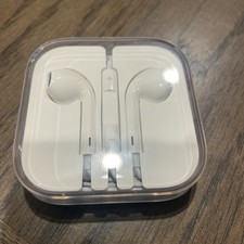 Apple EarPods In Ear Canal Headset - White MNHF2AM/A