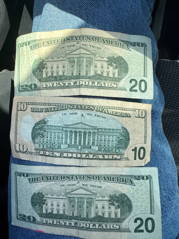 Two $20 dollars star bills series 2003 And one $10 dollars star bill series 2017 - Image 2 of 4