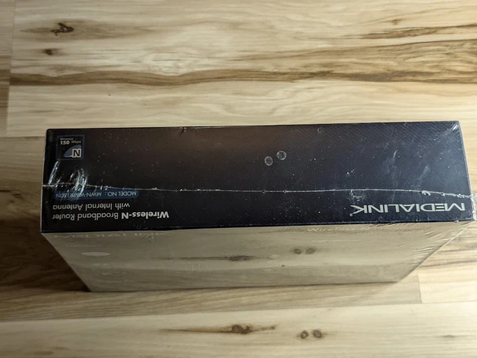 Medialink MWN-WAPR150N 150 Mbps 4-Port 10/100 Wireless N Router - Image 4 of 4