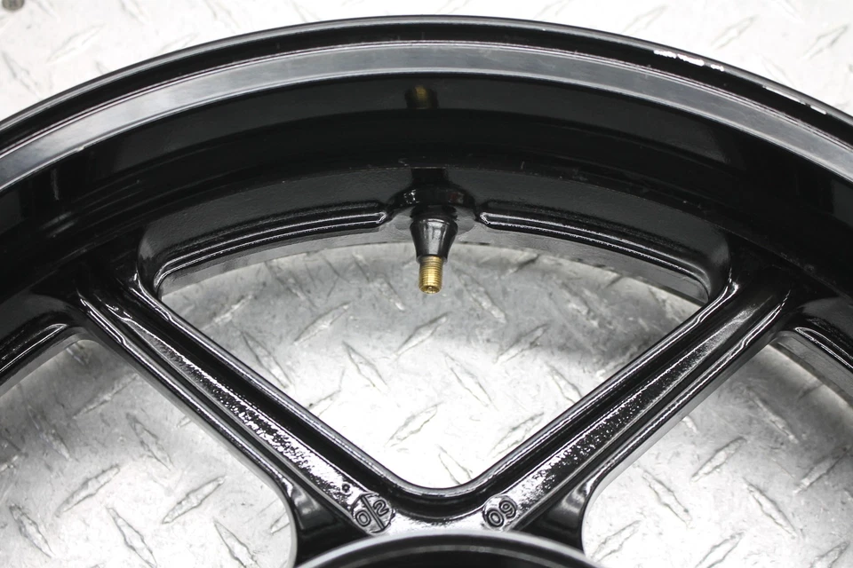 Llanta trasera Kawasaki Ninja 650R Ex650C 2009 J17M/CXMT4,50 Foto 4 de 4