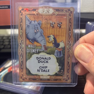 Donald Duck and Chip N  Dale Card DD01-FR12 Gold Foil Refractor Card Fun Disney
