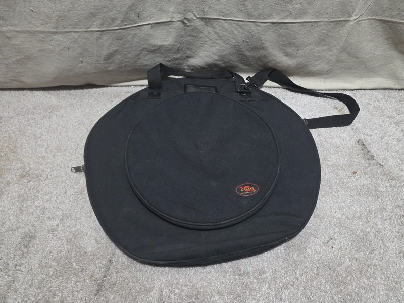 Humes & Berg 22" Galaxy Cymbal Bag w/ Dividers - EXCELLENT CONDITION!