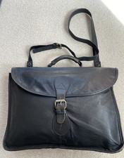 Tula Black Soft Leather Shoulder Crossbody Bag/Briefcase in need of a polish