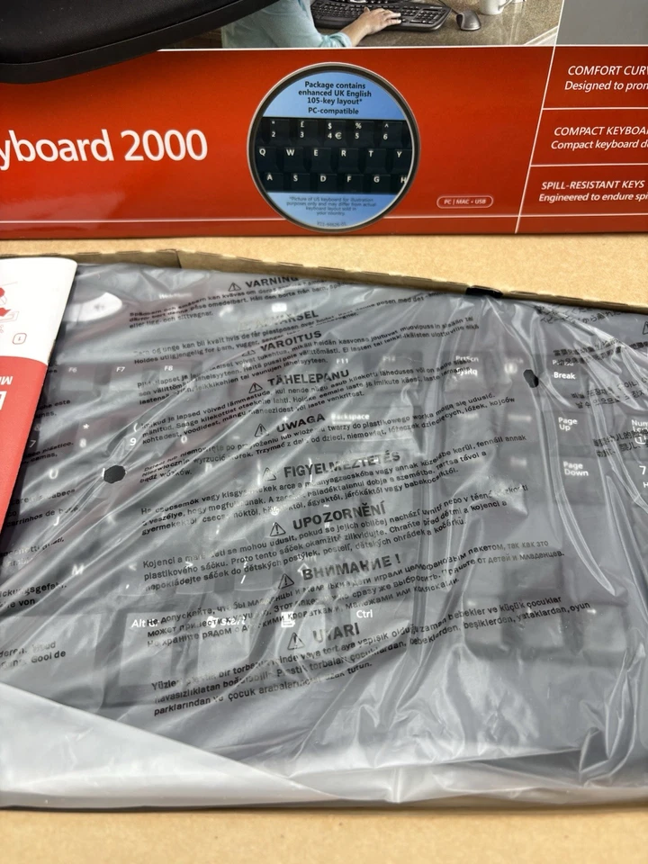 Microsoft Comfort Curve USB Wired Keyboard 2000 UK 105 Key Layout BRAND NEW VGC - Image 4 of 4