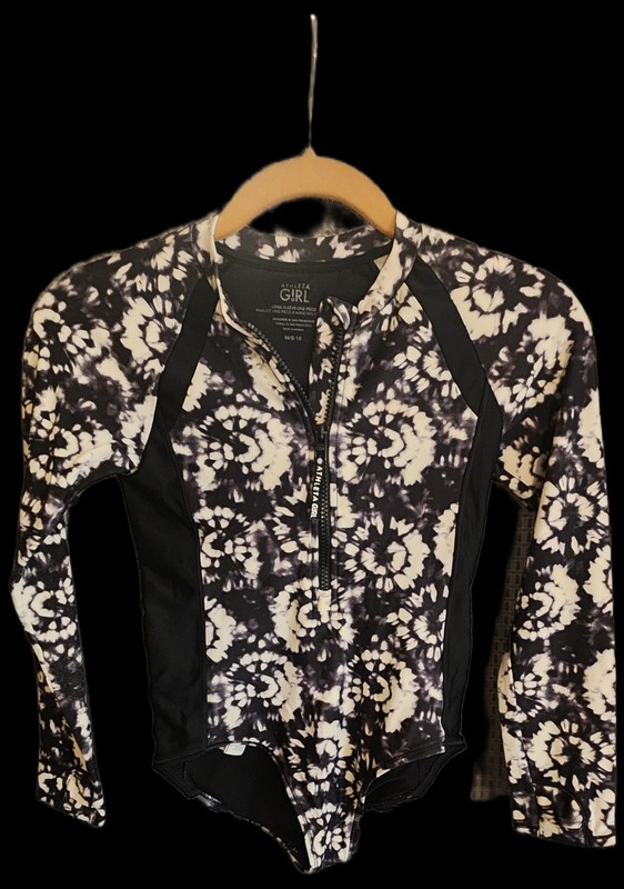 Athleta Girls Size M (8/10) Long Sleeve One Piece Zipper Swimsuit With Rashguard