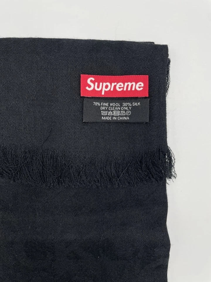 Bufanda de lana Supreme Foto 2 de 4