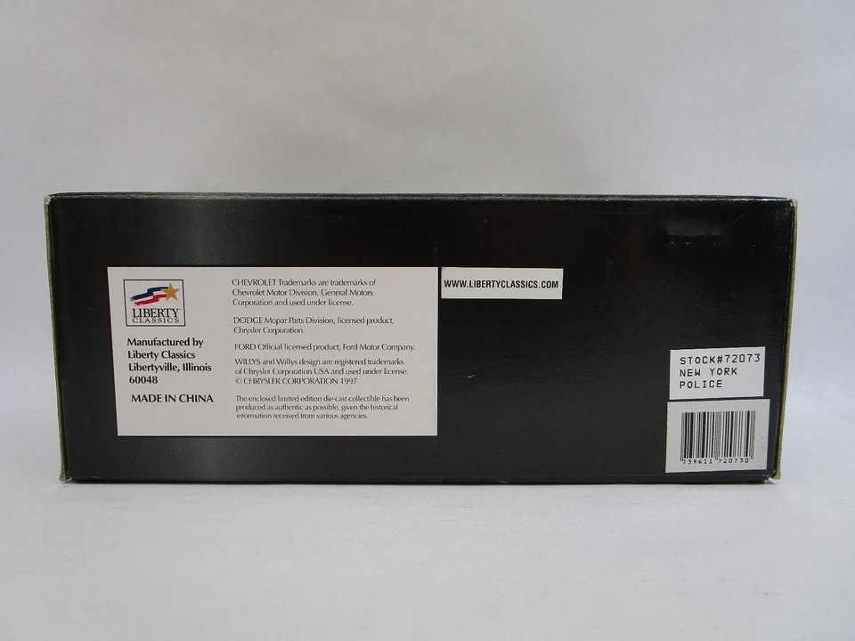 Liberty Classics Diecast 1936 Dodge Emergency Squad New York Police - Image 2 of 3