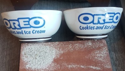 Oreo Cookies And Cream Ice Cream/Snack Bowls Nabisco Houston Harvest Set Of 2