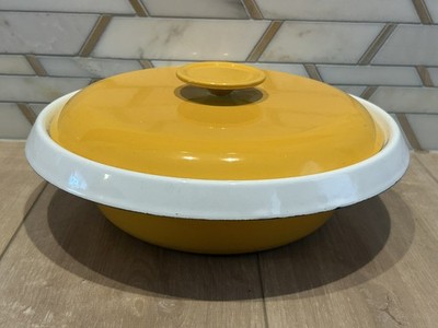 Vintage Housemates Enamelware Pot Casserole Bread Dish w/Lid HM Japan Yellow