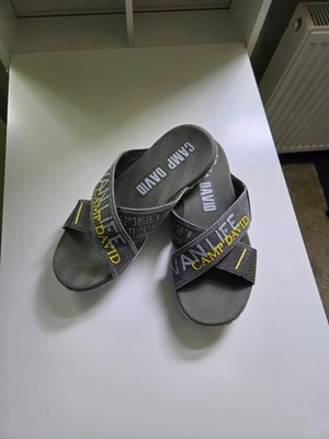 CAMP DAVID Beach Slipper mit Label Prints dusty green Gr. 45