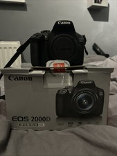 Canon EOS 2000D DSLR Camera 24.1MP With Charger And Box