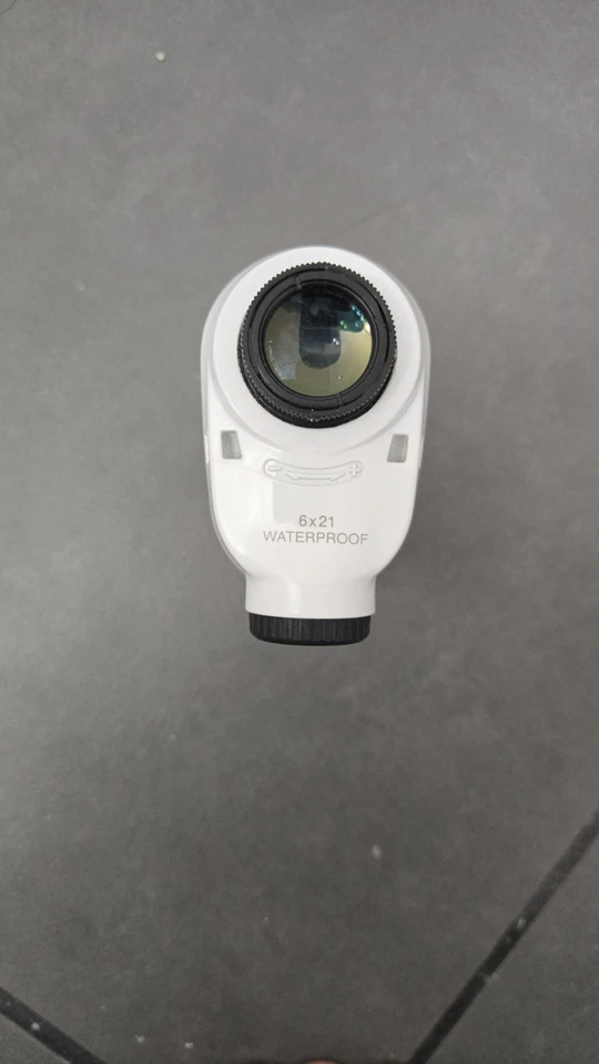 Telêmetro a laser estabilizado Nikon Coolshot Pro para golfe - Imagem 4 de 4