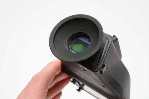 Contax MF-1 645 AE Prism Finder, cap + eyecup, Very clean - Picture 6 of 6