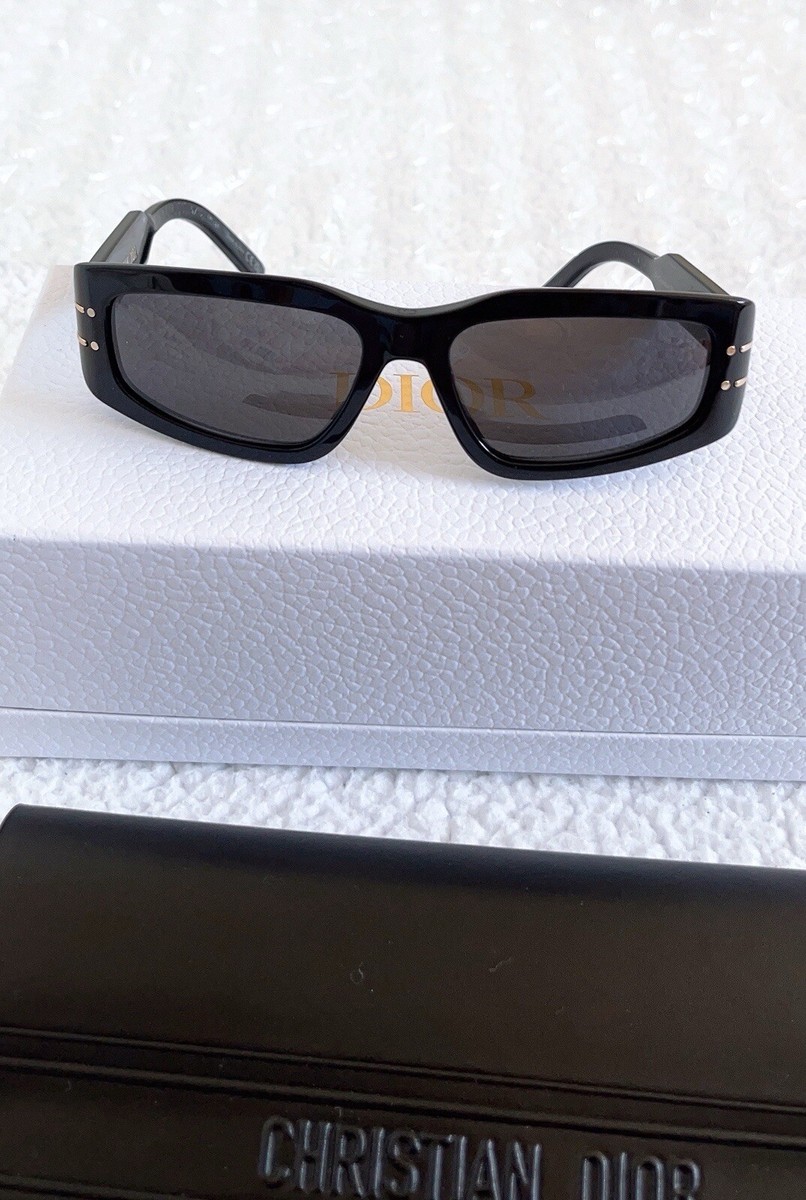 d*9様 Dior サングラス 正規品 Christian Dior DiorSignature S9U 56mm Sunglasses Black Rectangular
