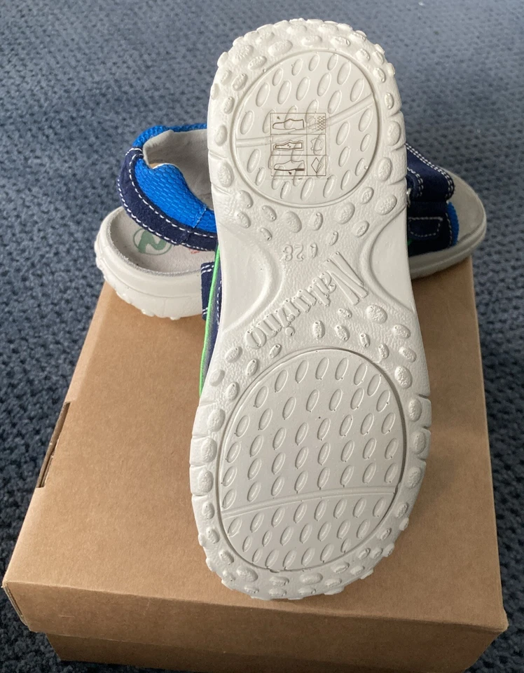 Naturino Boys Navy Blue Sandals Strap EU Size 28 Suede And Mesh Damaged Box - Image 4 of 4